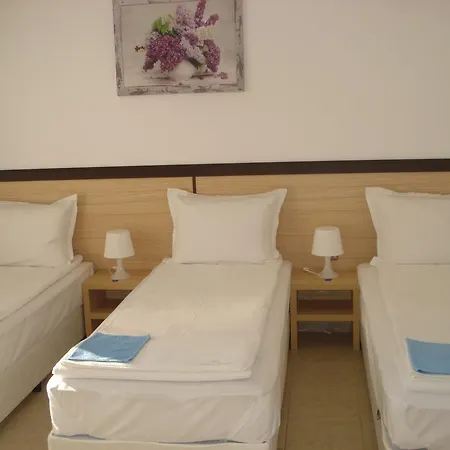 Къща за гости The Sunny 4*